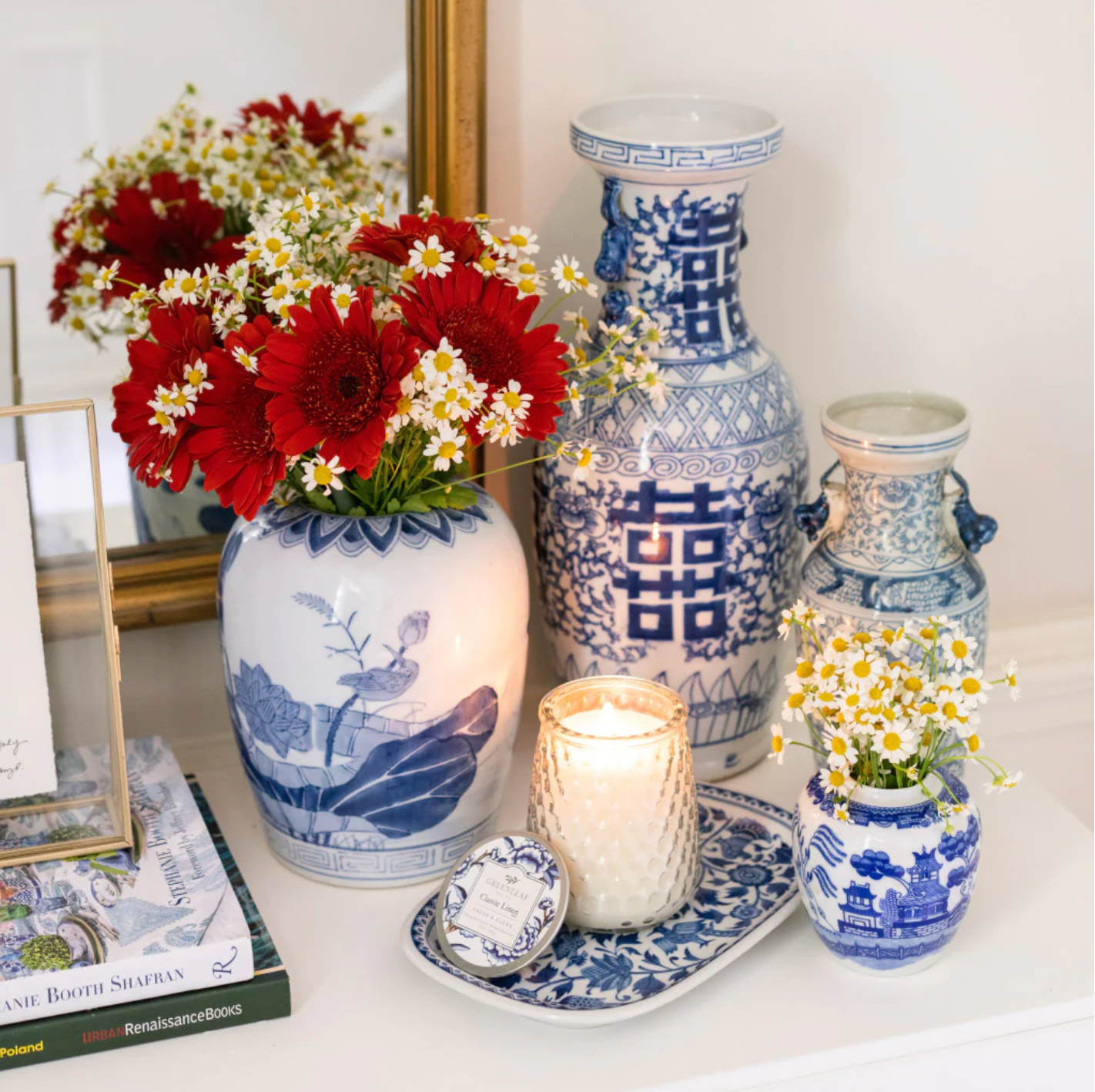 Signature Candle Classic Linen Scent